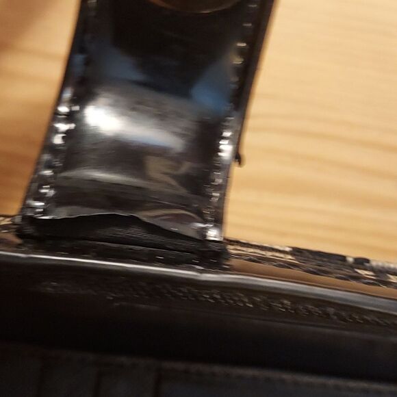 Coach Black and Cream Wallet - Picture 7 of 10